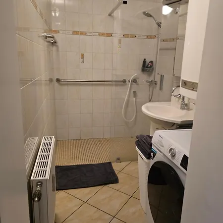 Murtal Ground Apartment *
